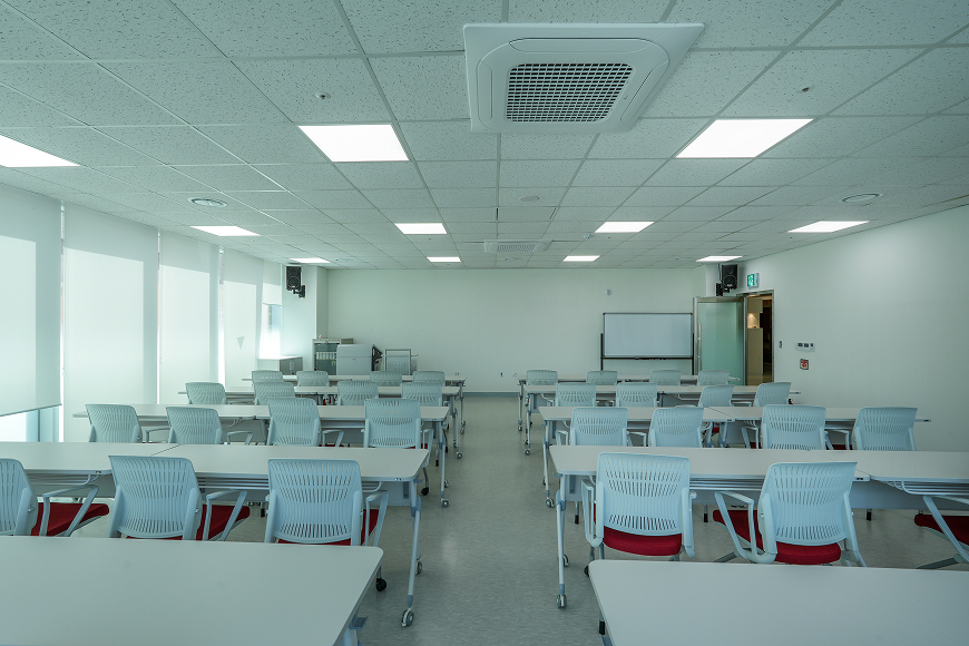 강의실 2